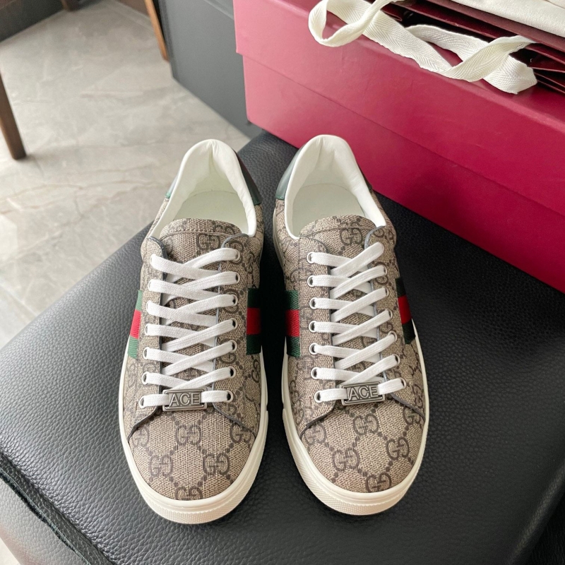 G*u*i casual shoes